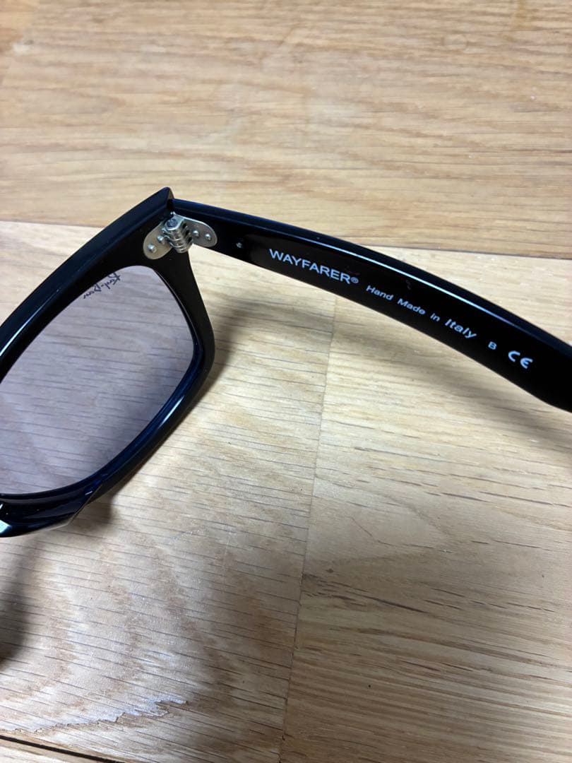 Ray-Ban ブラック サングラスウェイファーラー