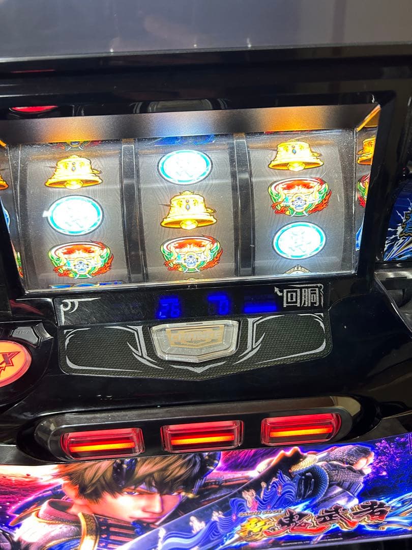 5*様 パチスロ 新鬼武者2 実機 送料込！